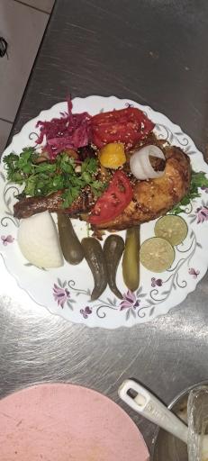 عکس رستوران و بیرون بر میرزا