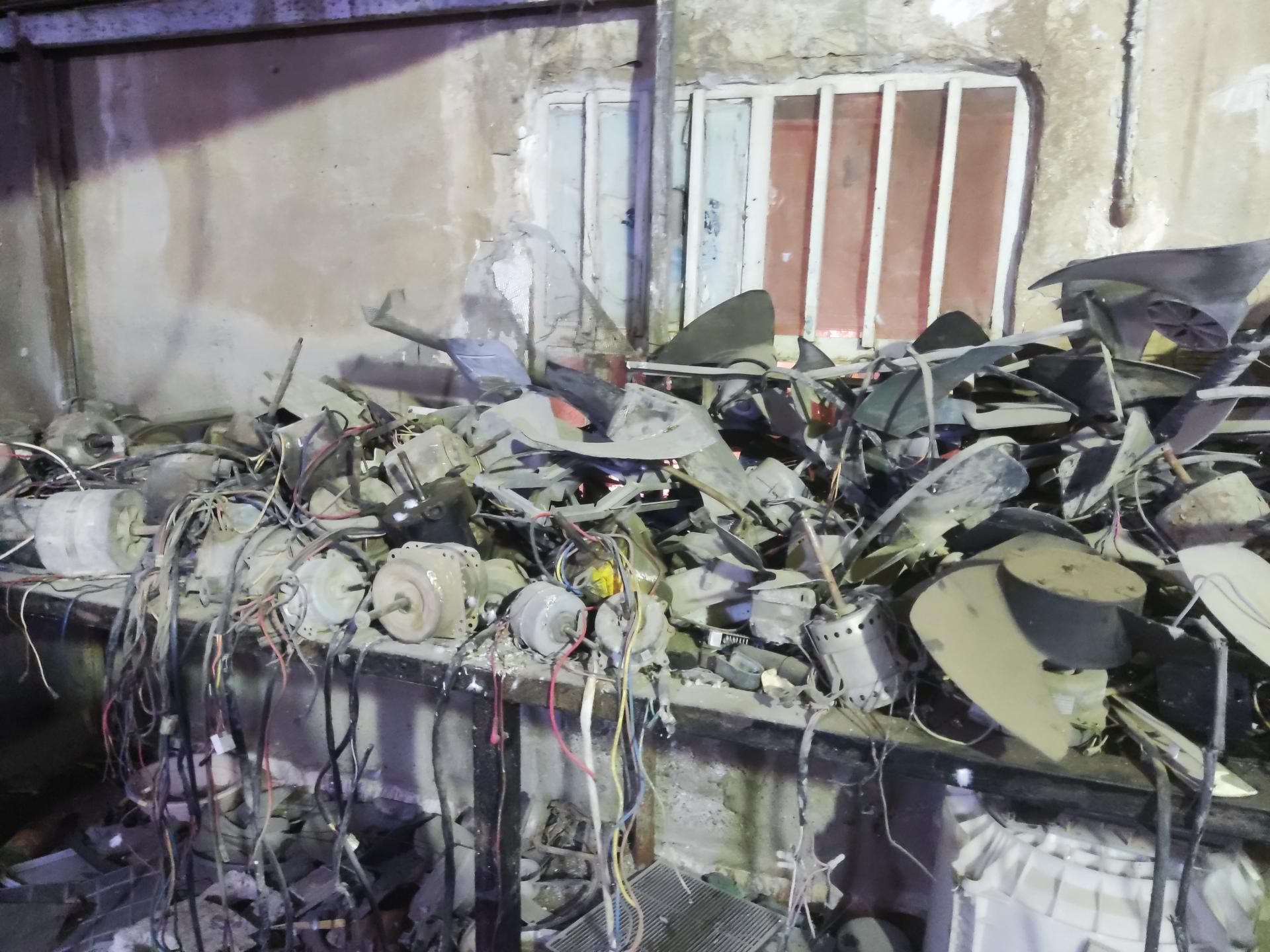 عکس کولر سازی مصطفی