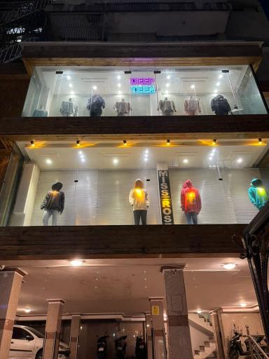 عکس تولیدی پوشاک زنانه دیپ تین 