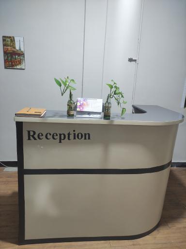 عکس آکادمی زبان های خارجی ایده (شعبه مرکزی)