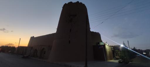 عکس قلعه تاریخی سنگان