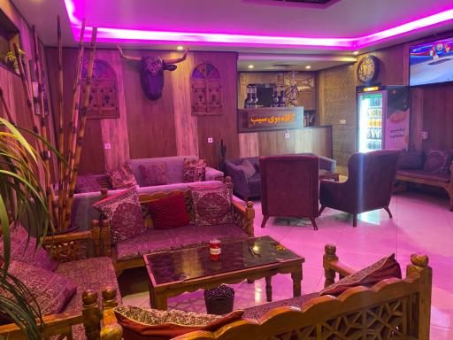 عکس کافه بوی سیب