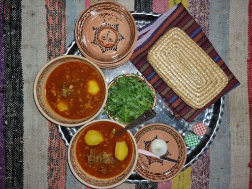 عکس اقامتگاه بومگردی بشروی