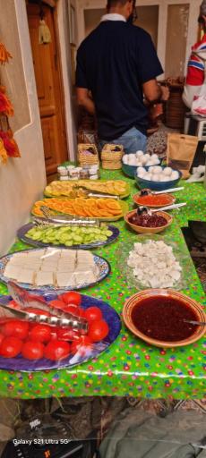 عکس اقامتگاه بومگردی بشروی