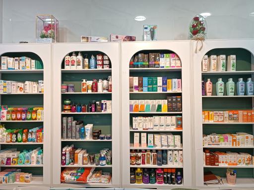 عکس داروخانه دکتر صفری