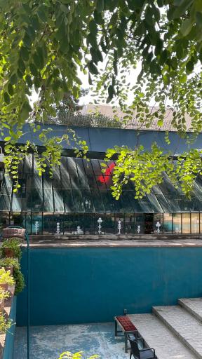 عکس گلخانه گل و مُل