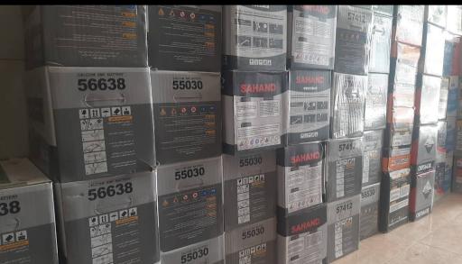 عکس باتری و لاستیک فروشی صادقی