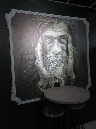 عکس کافه آدلی