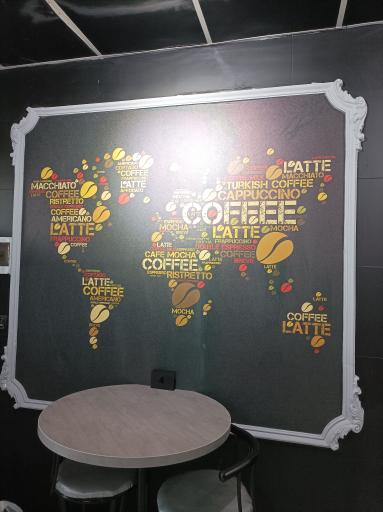 عکس کافه آدلی