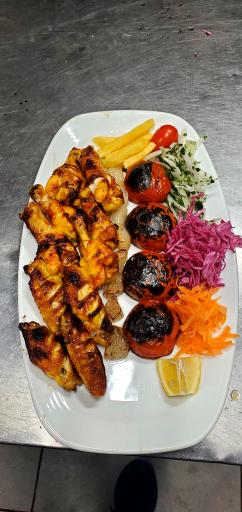 عکس کباب سرای دنج