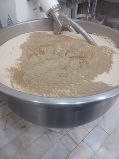 عکس تولیدی حلوا ارده نوین و شاهد نام