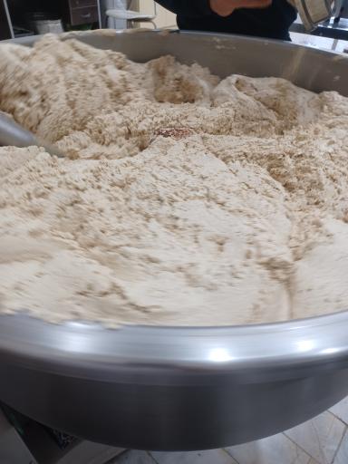 عکس تولیدی حلوا ارده نوین و شاهد نام