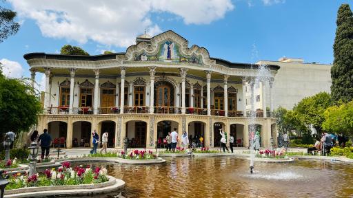 عکس باغ و عمارت شاپوری