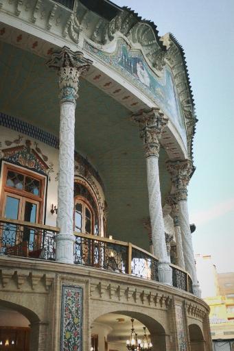 عکس باغ و عمارت شاپوری