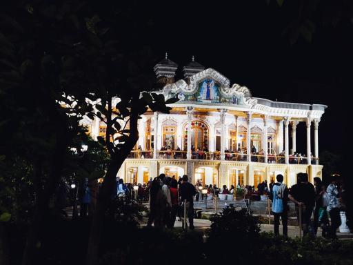 عکس باغ و عمارت شاپوری