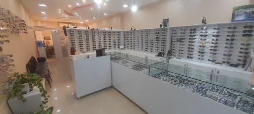 عکس دنیای عینک