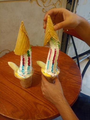 عکس بستنی اصغر مشتی