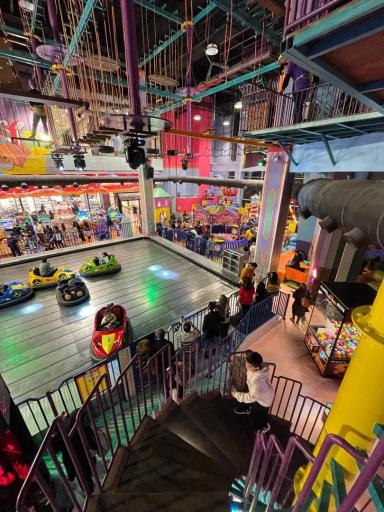 عکس شهربازی هپیلا