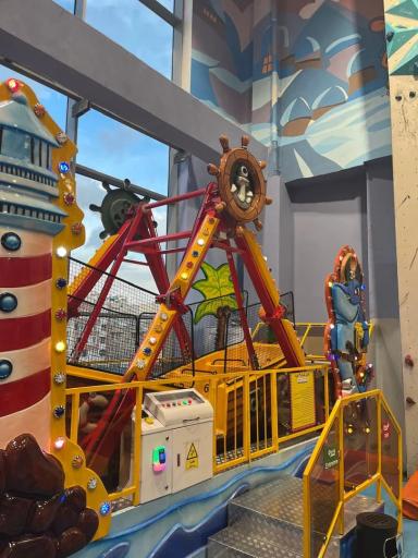 عکس شهربازی هپیلا