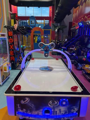 عکس شهربازی هپیلا