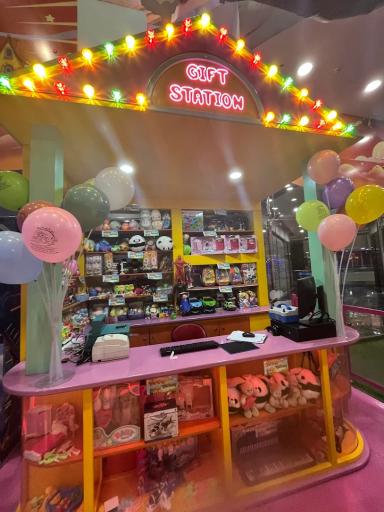 عکس شهربازی هپیلا