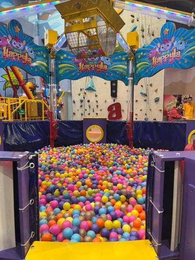 عکس شهربازی هپیلا