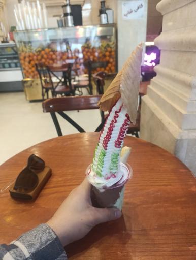 عکس بستنی اصغر مشتی