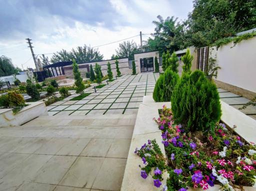 عکس عمارت شمس