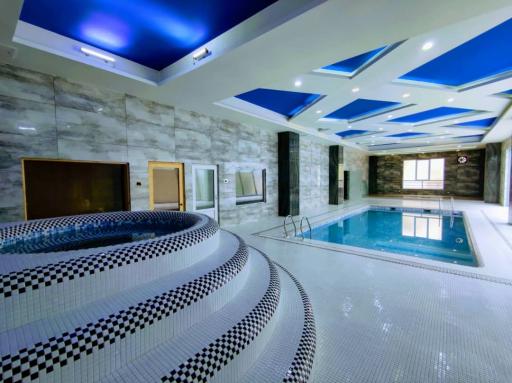 عکس عمارت شمس