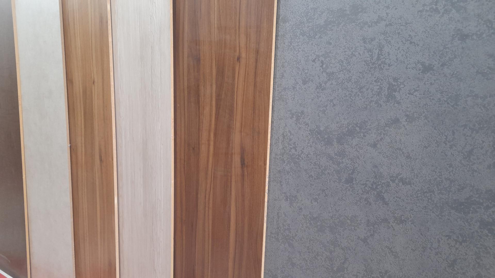 عکس کارگاه نجاری و خراطی گلچین