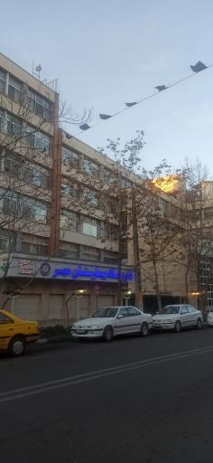 عکس ورودی بیمارستان مهر