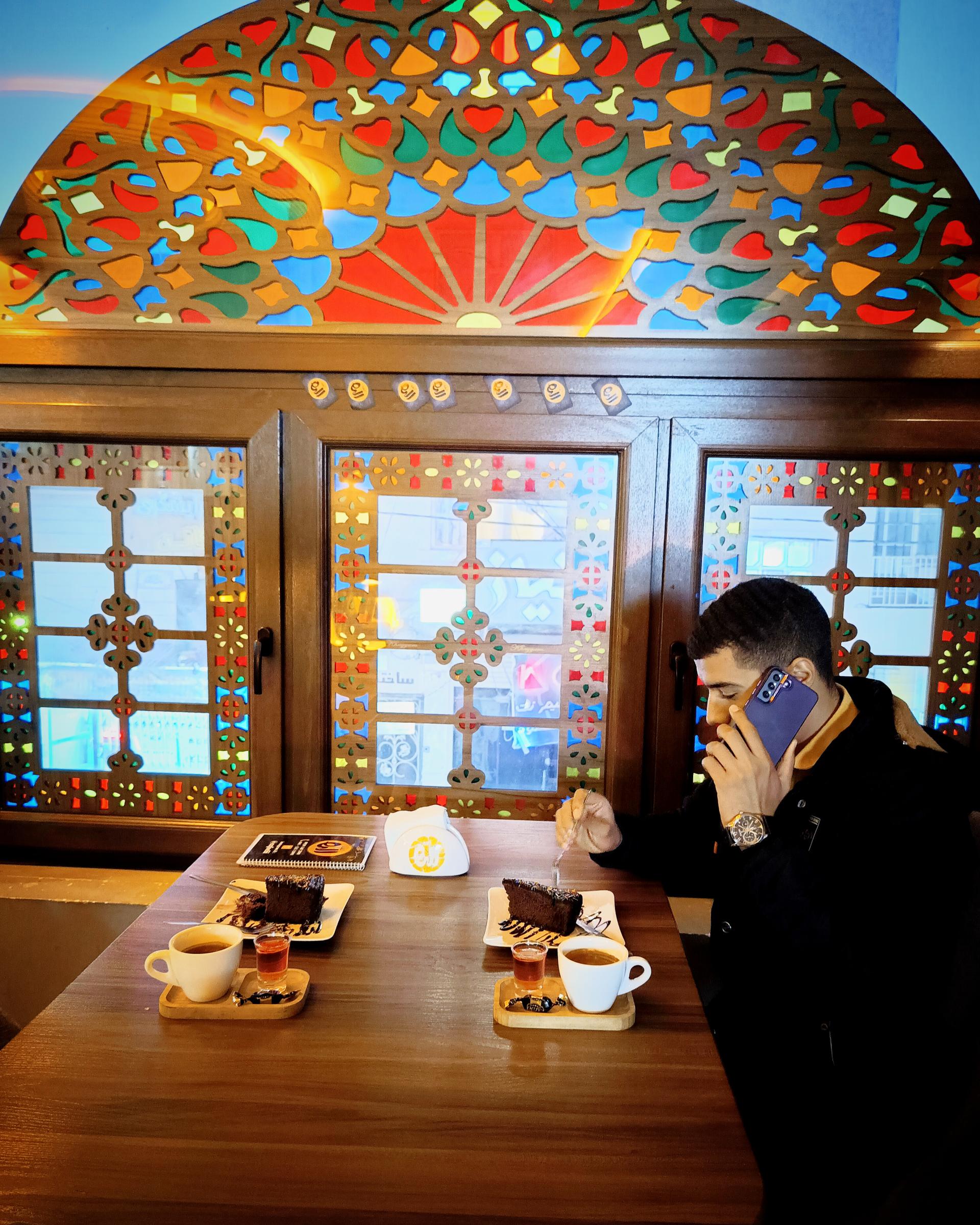 عکس کافه الی