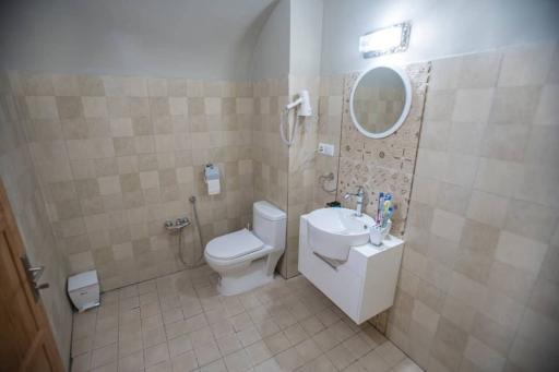 هتل سرای باقی