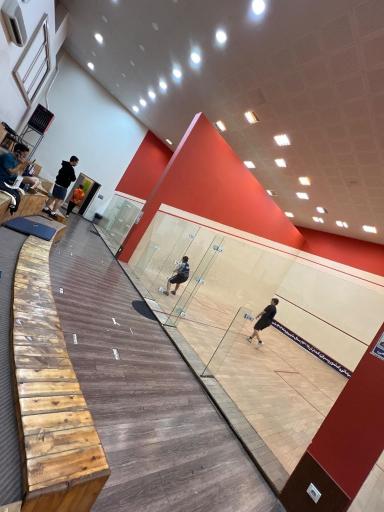 عکس سالن ورزشی والفجر