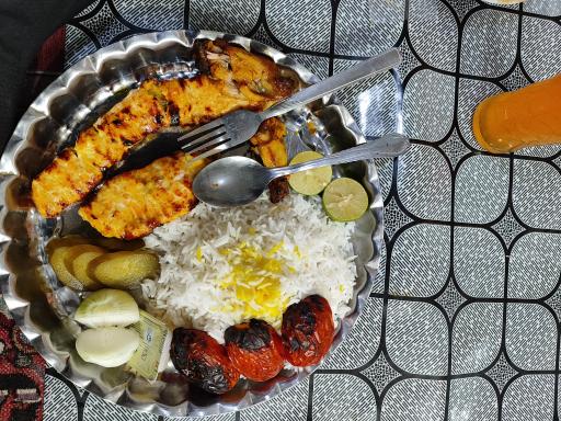 عکس رستوران زنجانیها