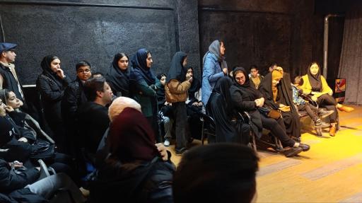 آموزشگاه هنرهای نمایشی روزنه آبی