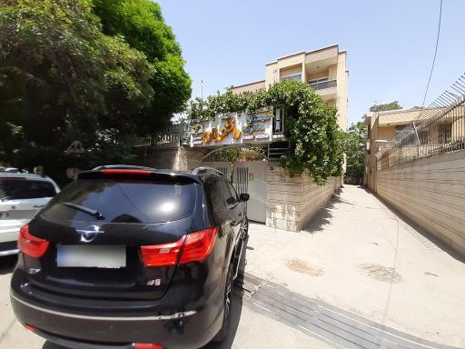 عکس دبستان دخترانه دوره اول و دوم غیر دولتی دانشمندان