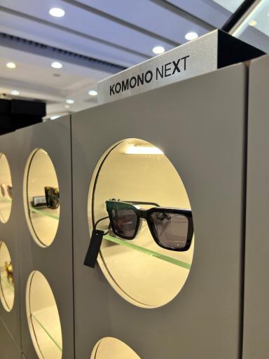 عکس عینک کومولایف