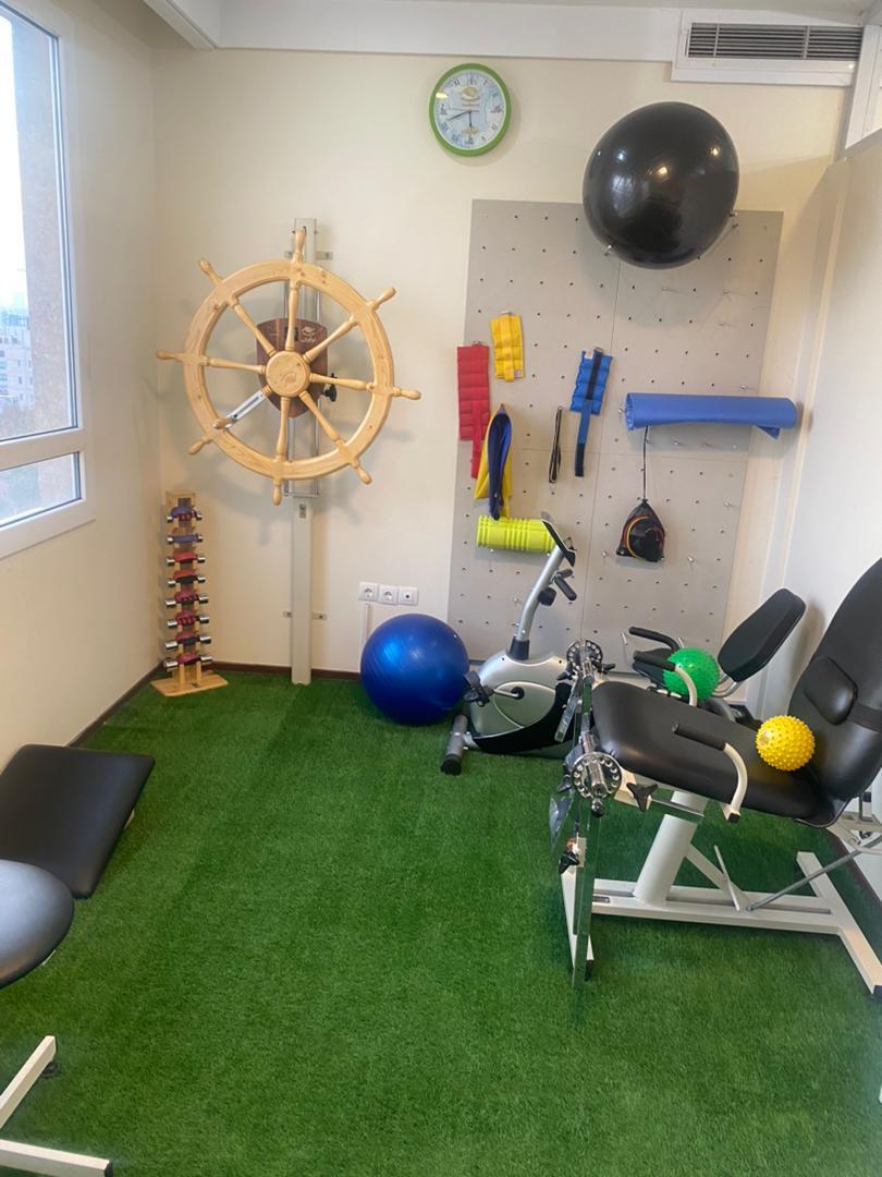 عکس فیزیوتراپی پارسیا