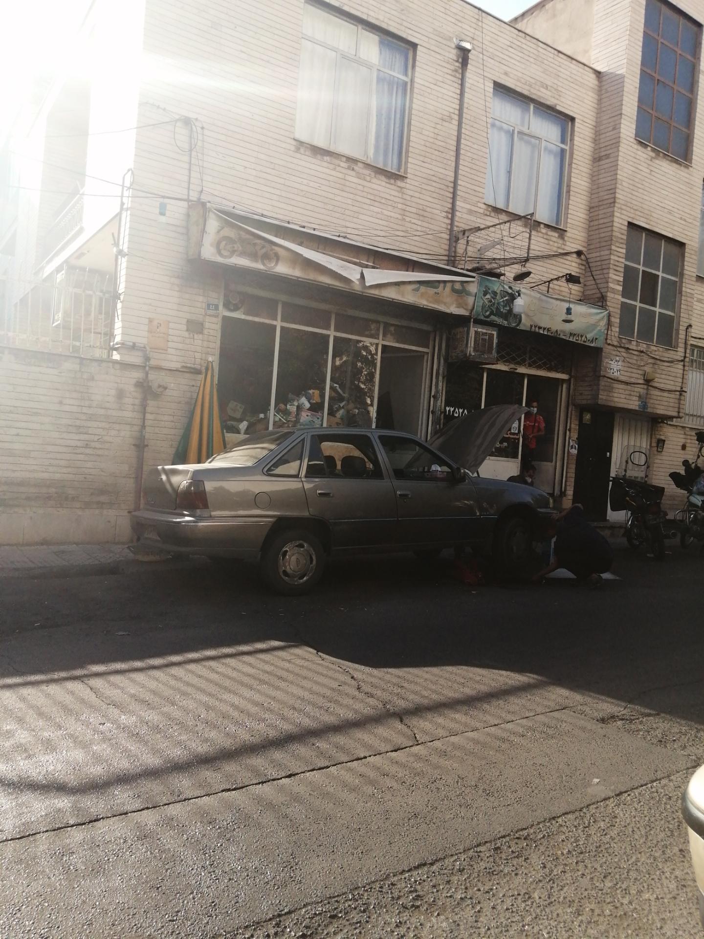 عکس خدمات برق، کولر و دزدگیر ادیک