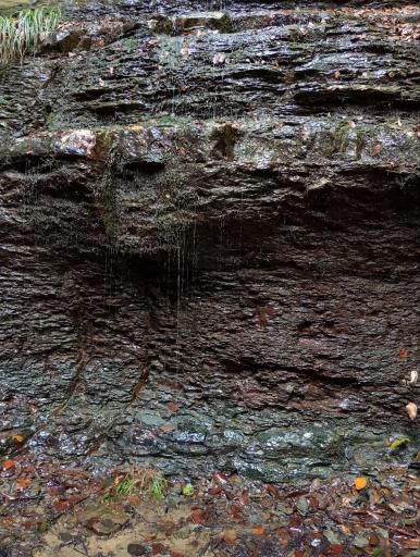 عکس آبشار گزو