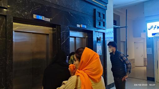 عکس ساختمان پزشکان فراز
