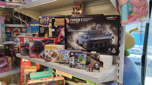 عکس اسباب بازی هپی لند