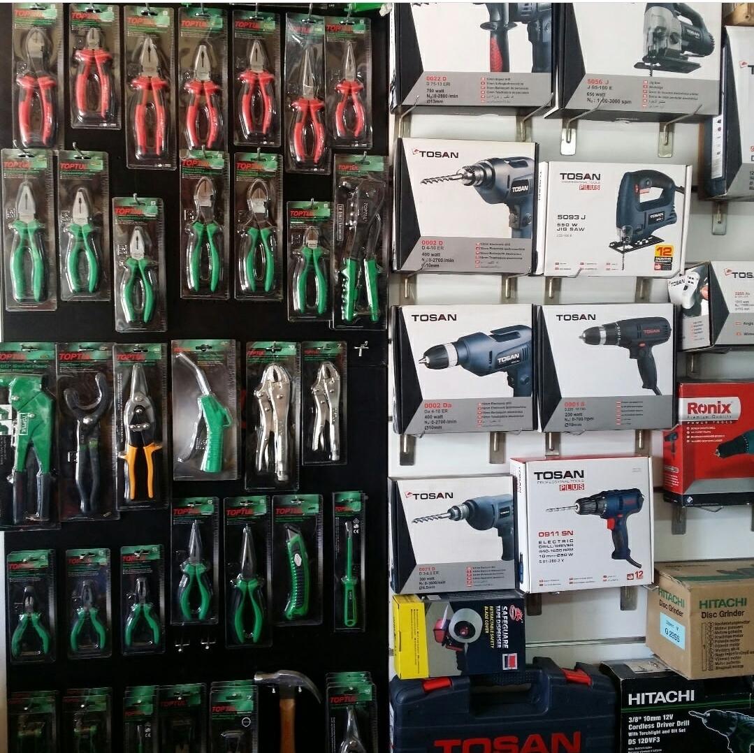 عکس فروشگاه ابزار و یراق جواد