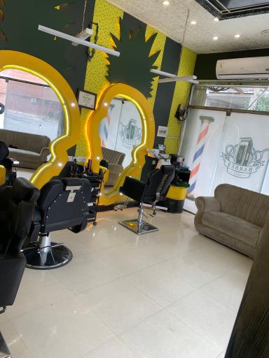 عکس آرایشگاه مردانه امیر