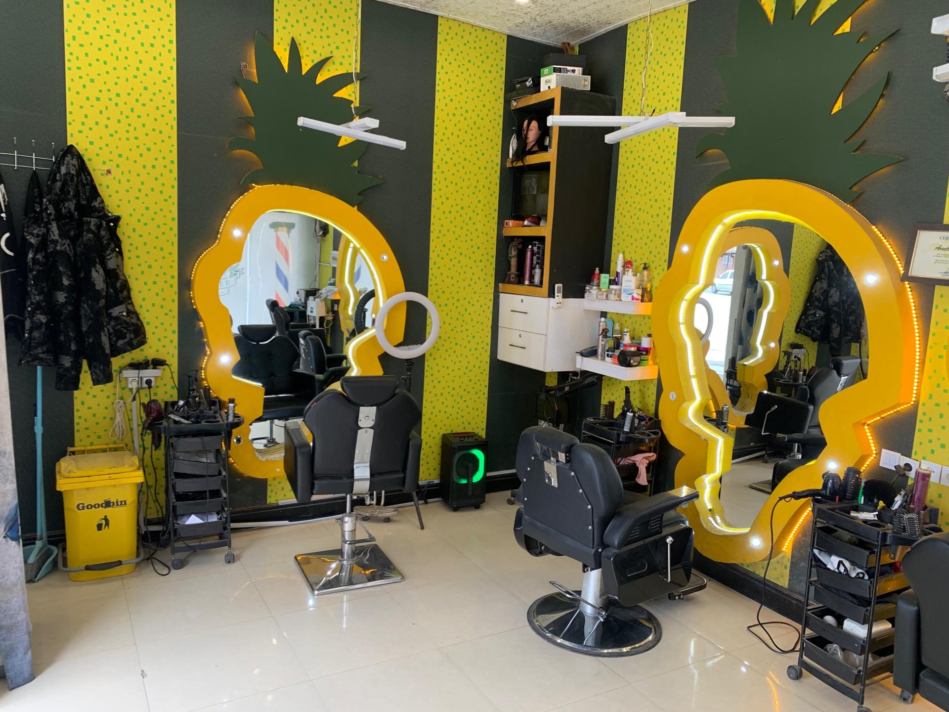 عکس آرایشگاه مردانه امیر