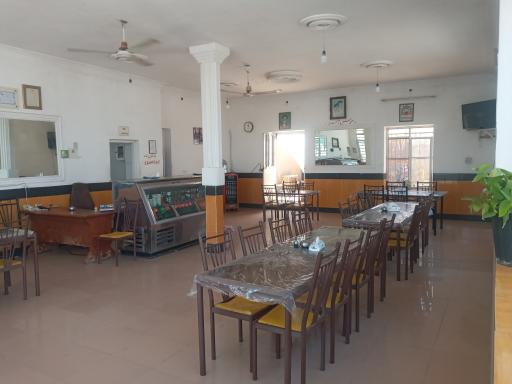 عکس رستوران فروتن