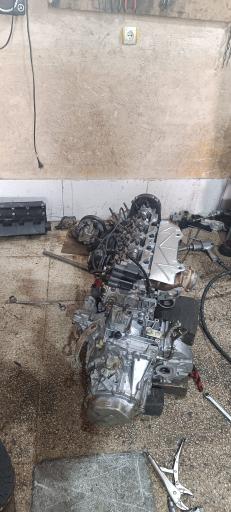 عکس تعمیرگاه مکانیکی و زیروبند سازی چراغی