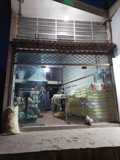 عکس نانوایی سنگک