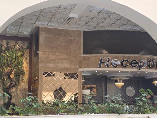 هتل ری (دولت آباد)